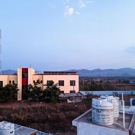 Bhavya Homestay Garudeshwar Екстериор снимка