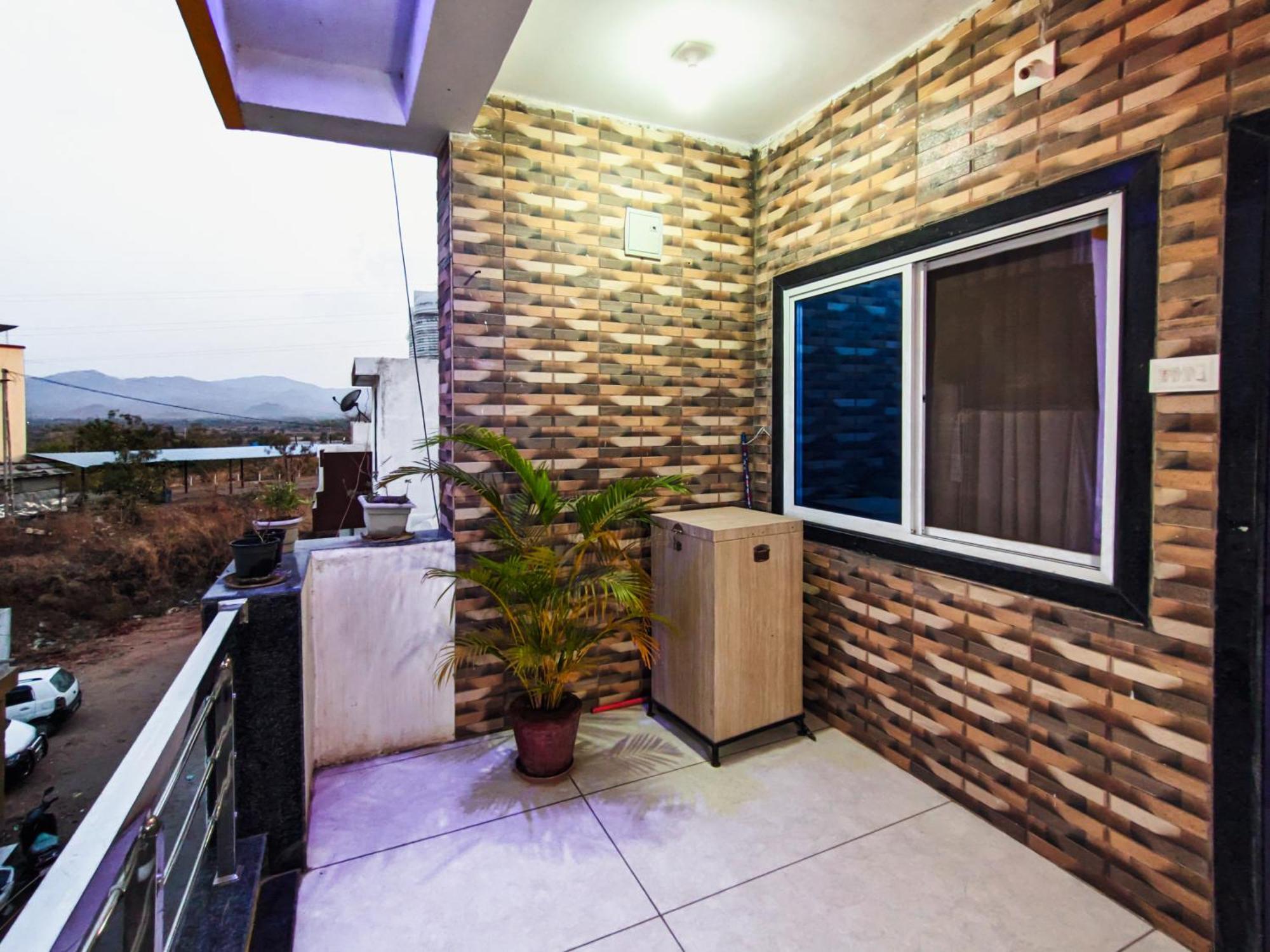 Bhavya Homestay Garudeshwar Екстериор снимка