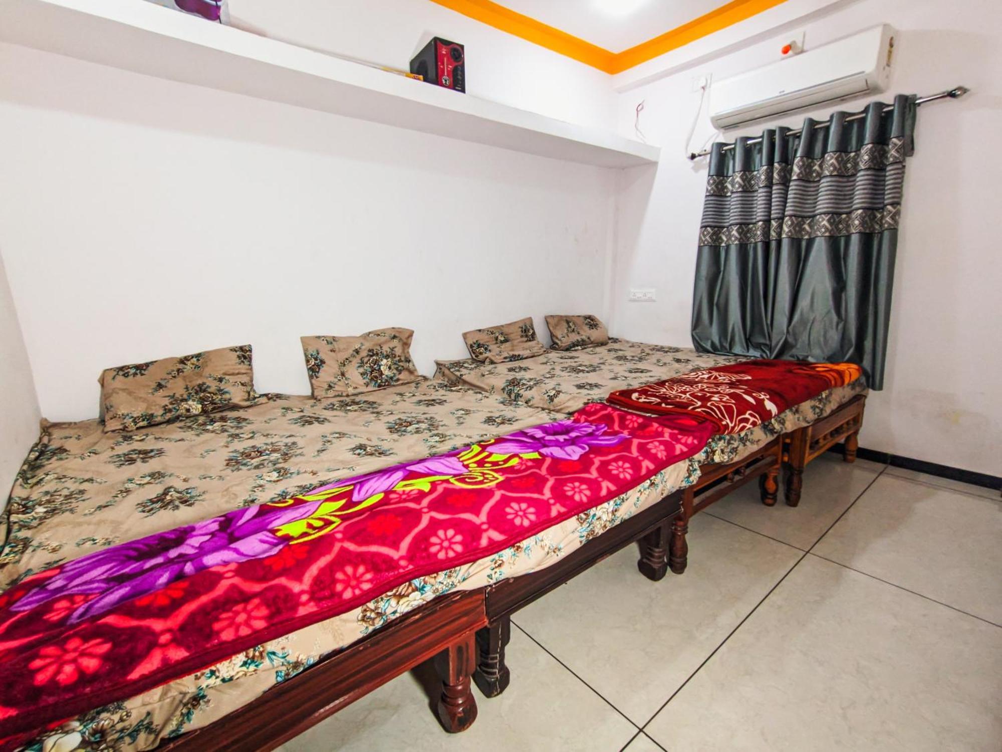 Bhavya Homestay Garudeshwar Екстериор снимка
