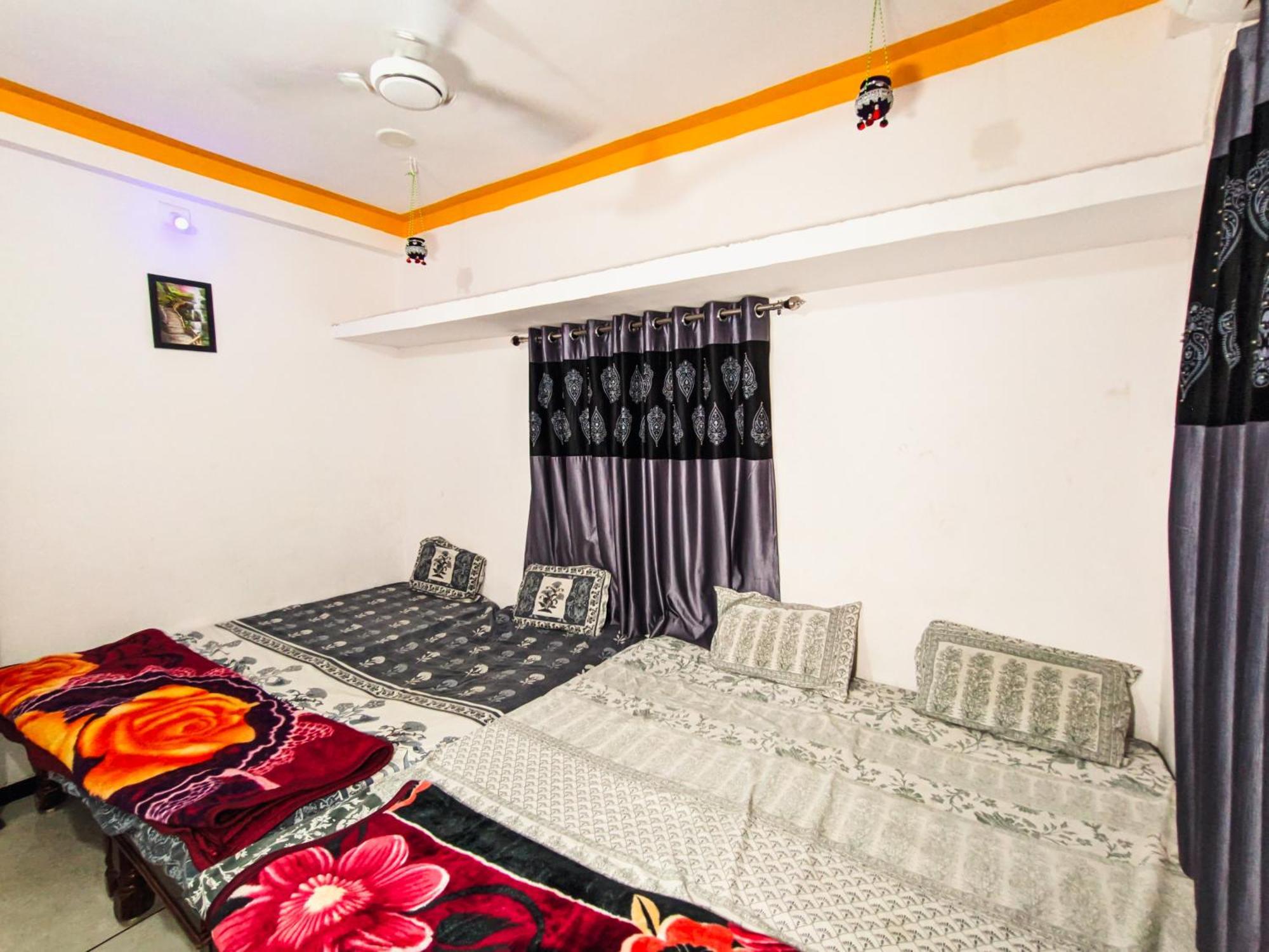 Bhavya Homestay Garudeshwar Екстериор снимка